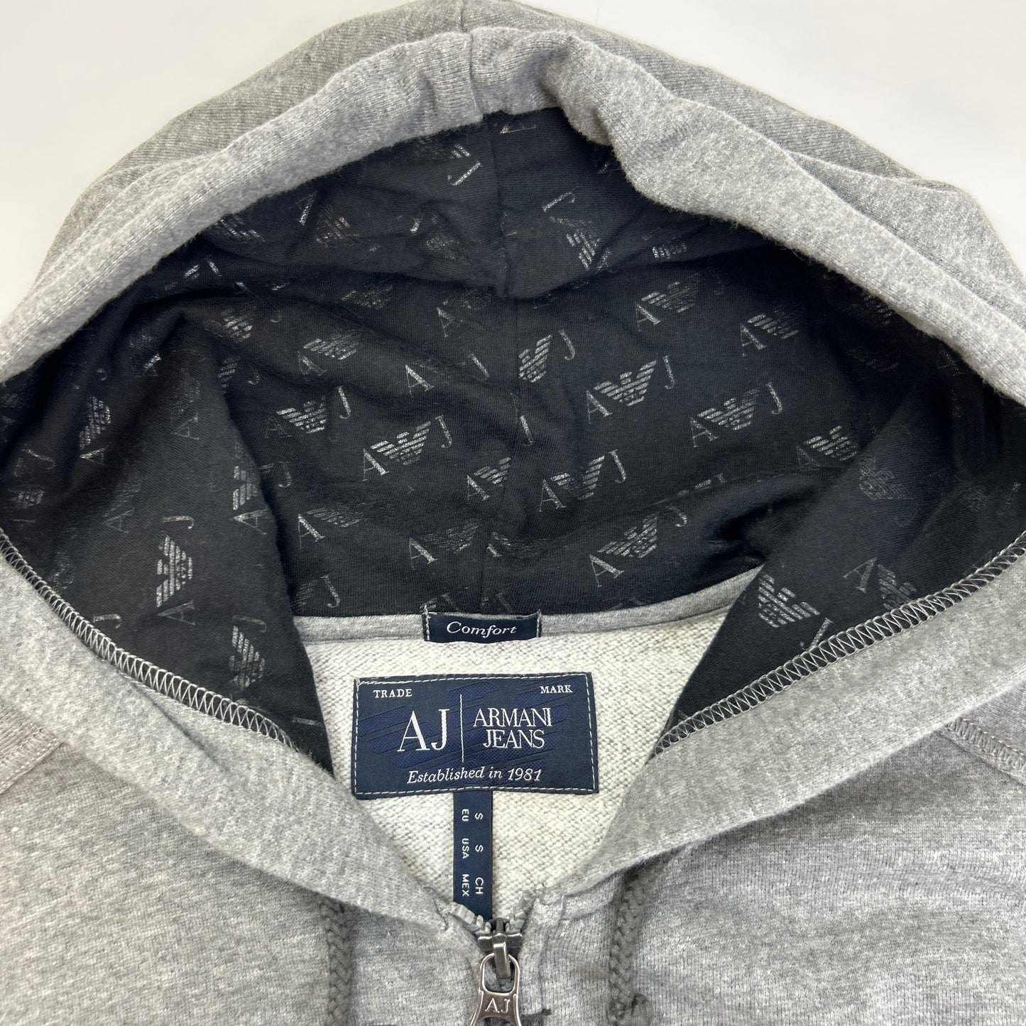 Armani Hoodie (S)