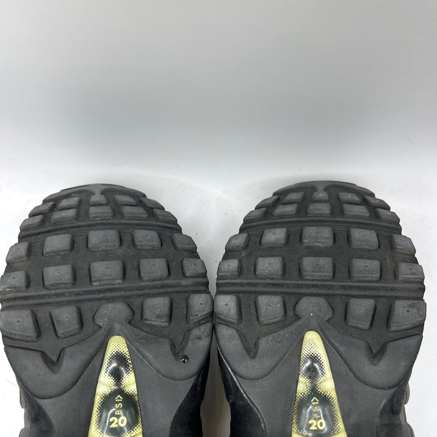 Nike Granite 95s (UK 8.5)