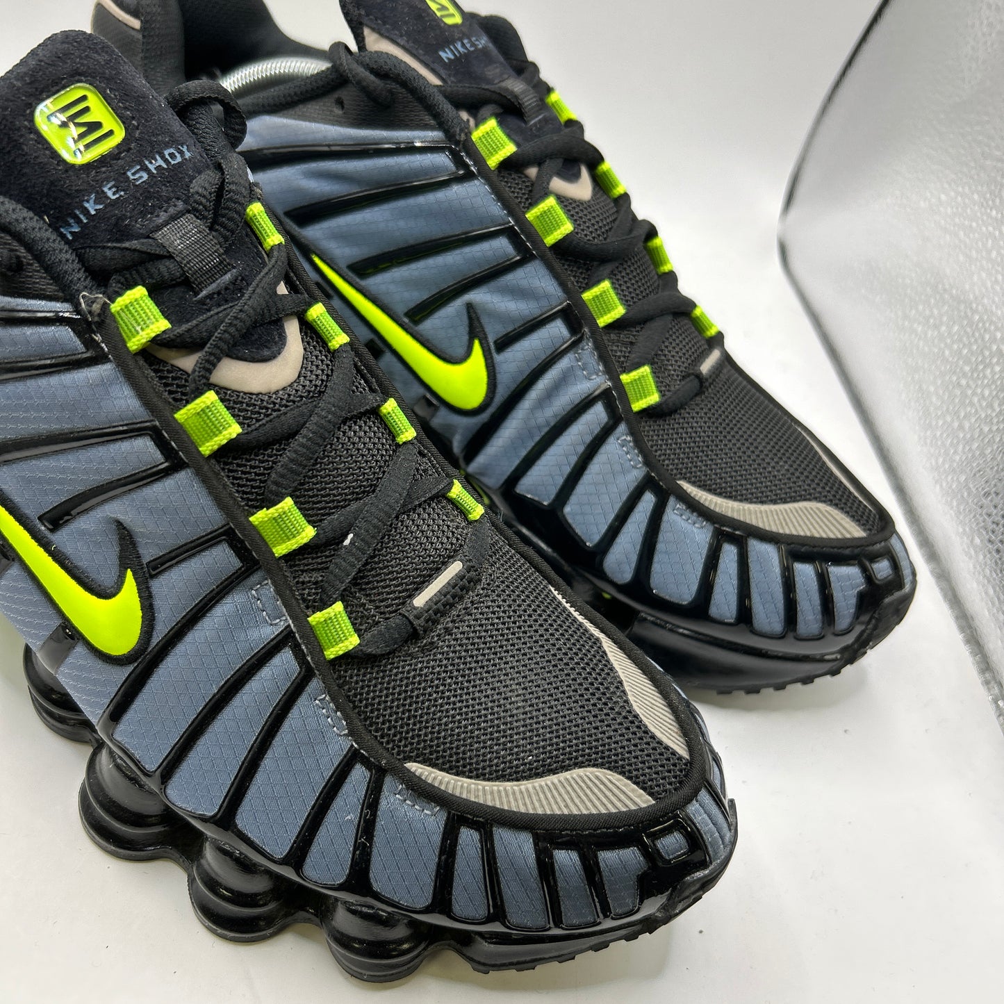Nike Thunder Storm Shox (UK 10.5)