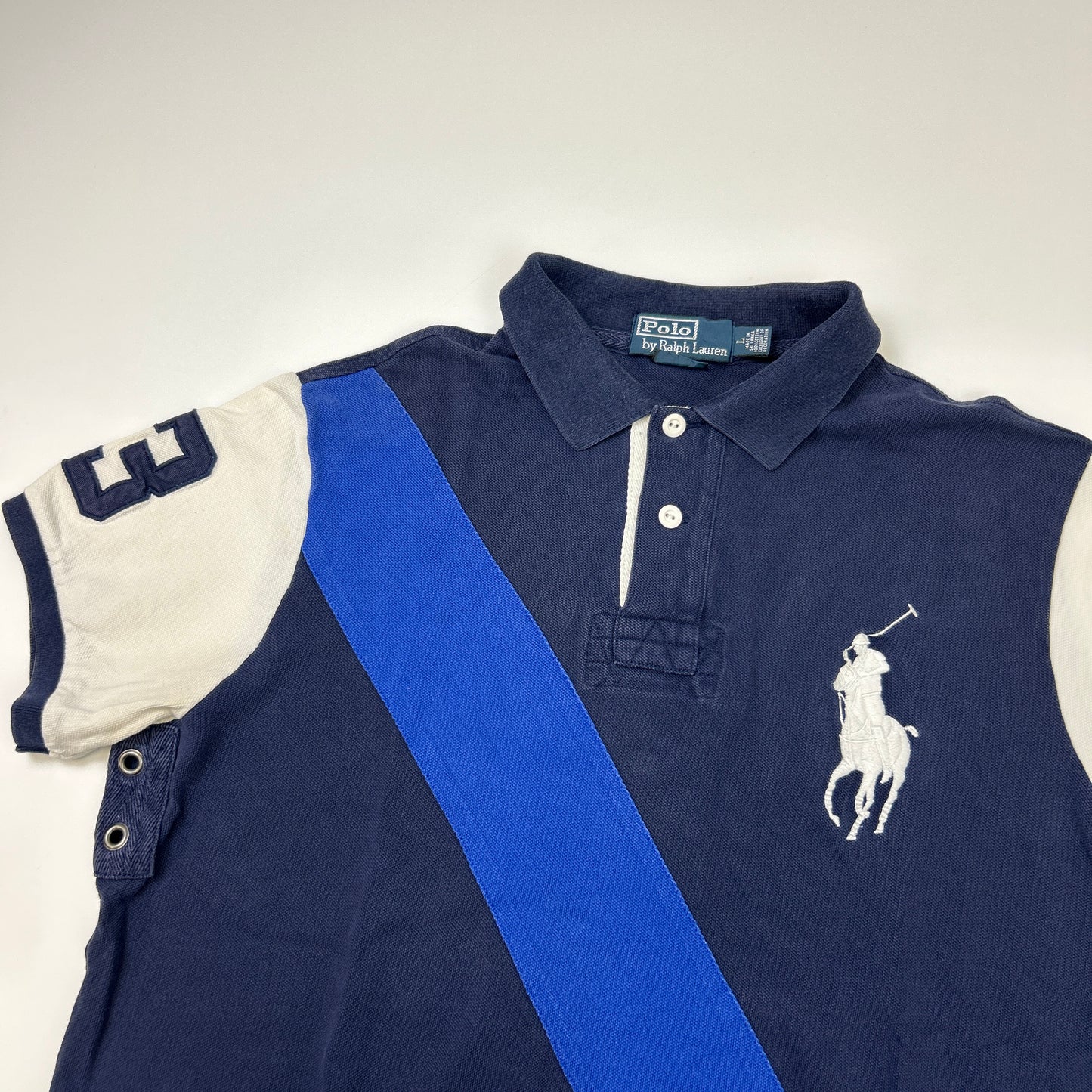 Ralph Lauren Polo (L)