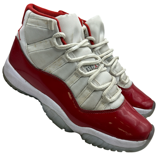 Air Jordan Cherry 11 (UK 8)
