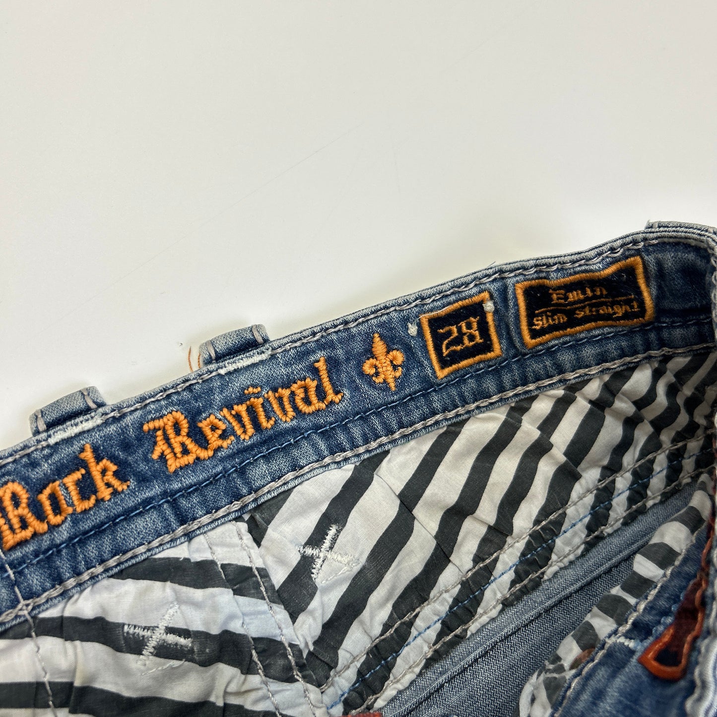 Rock Revival Jeans (28)