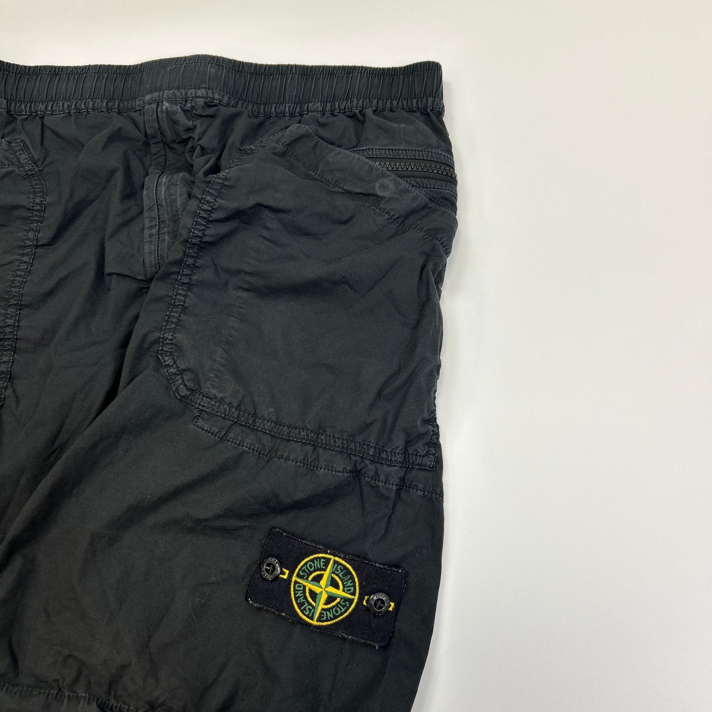 Stone Island Shorts (32)
