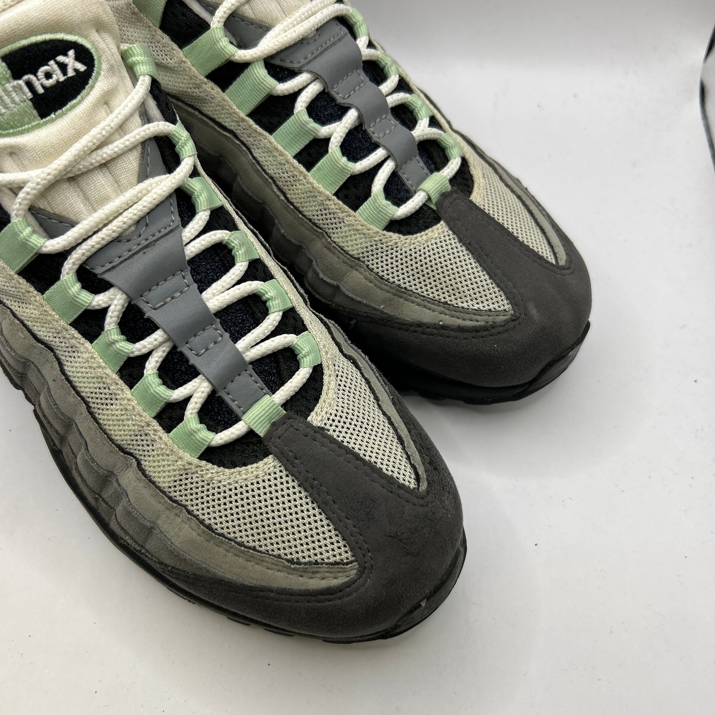 Nike Fresh Mint 95s (UK 6.5)