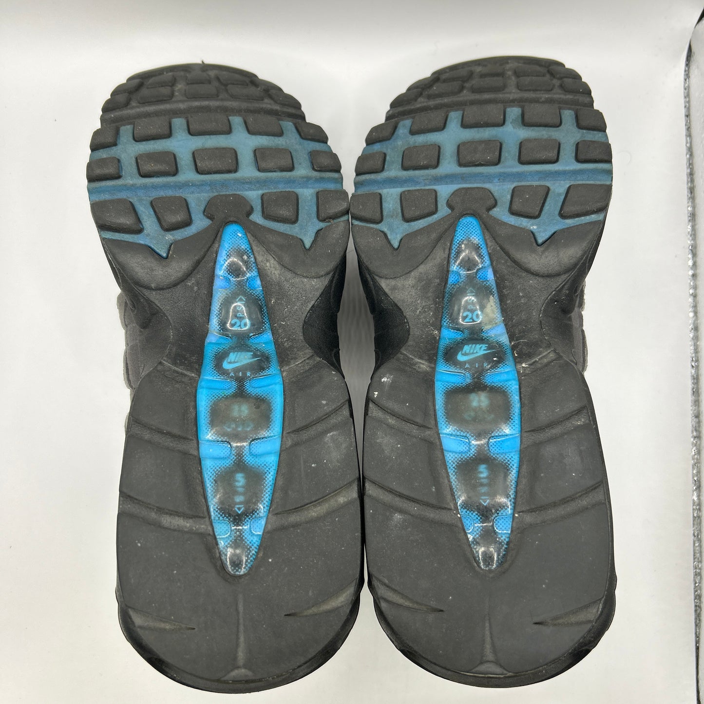 Nike Crystal Blue 95s (UK 7.5)