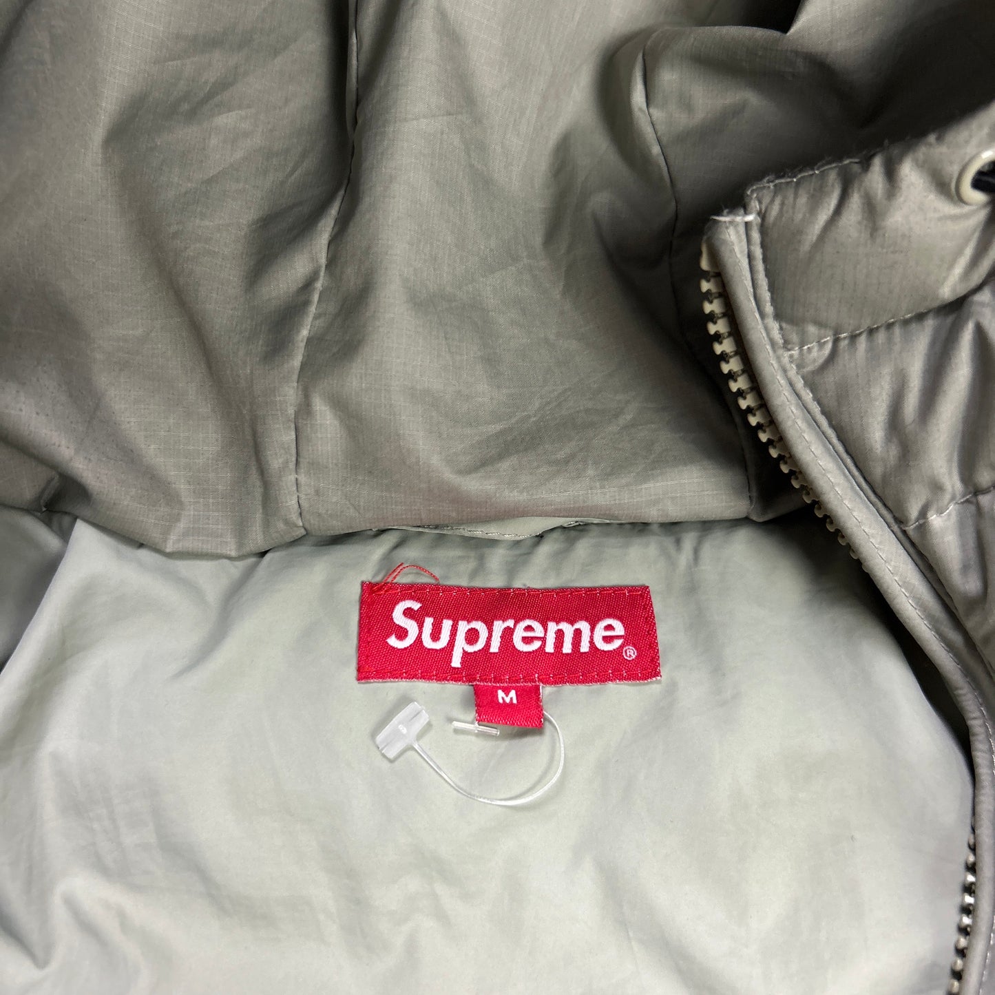 Supreme Puffer (M)
