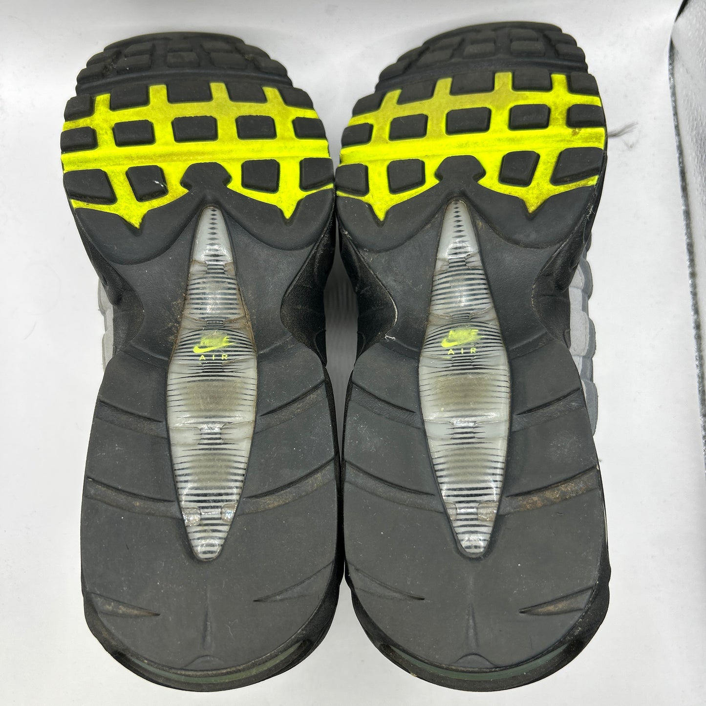 Nike Reverse Neon 95s (UK 9)