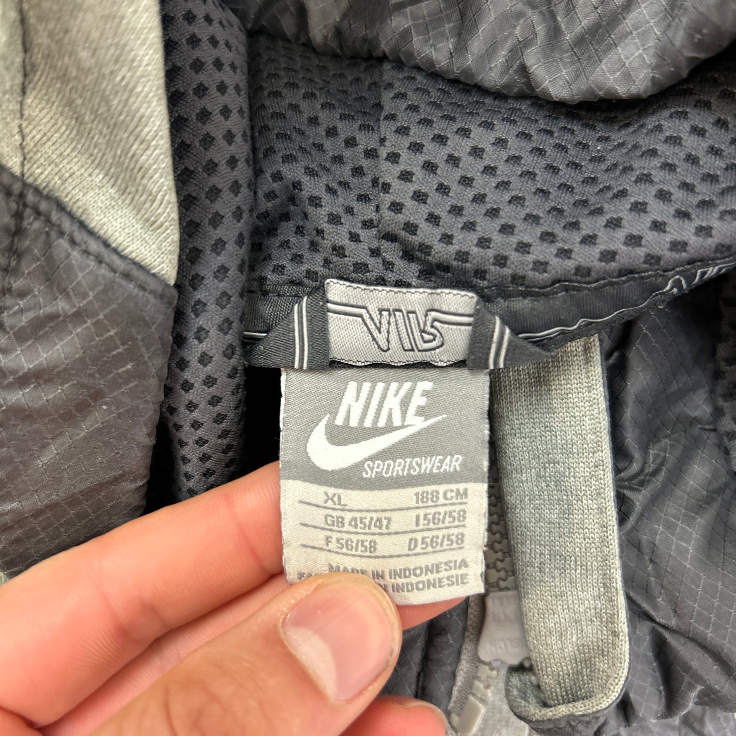 Nike Air Hoodie (XL)