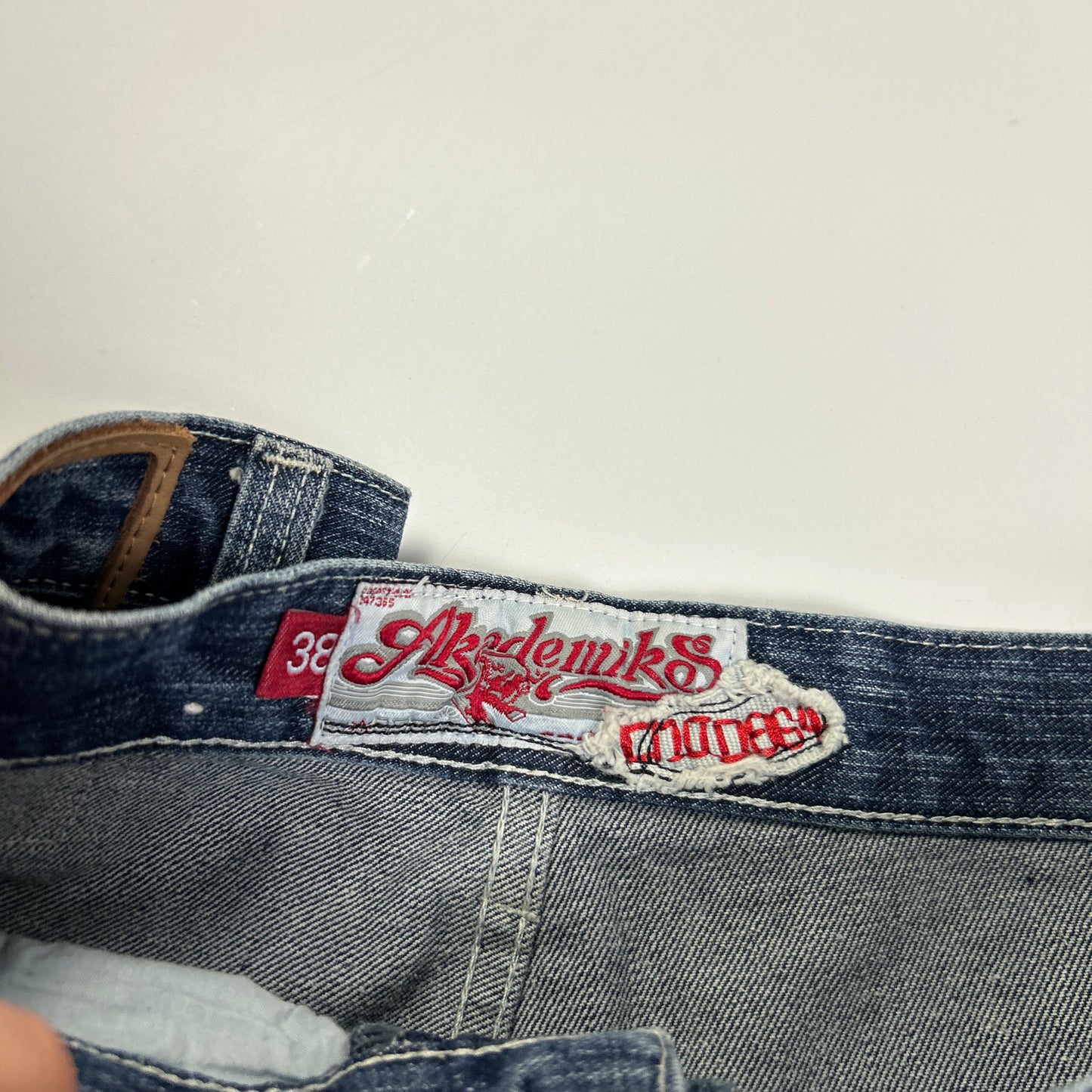 Akademiks Jorts (38)