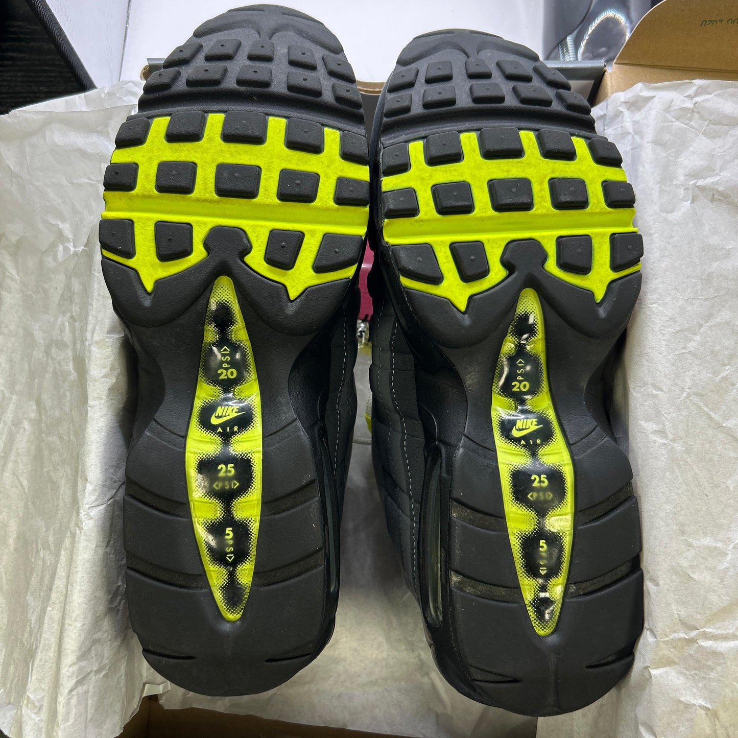 Nike Neon 95s (UK 9)