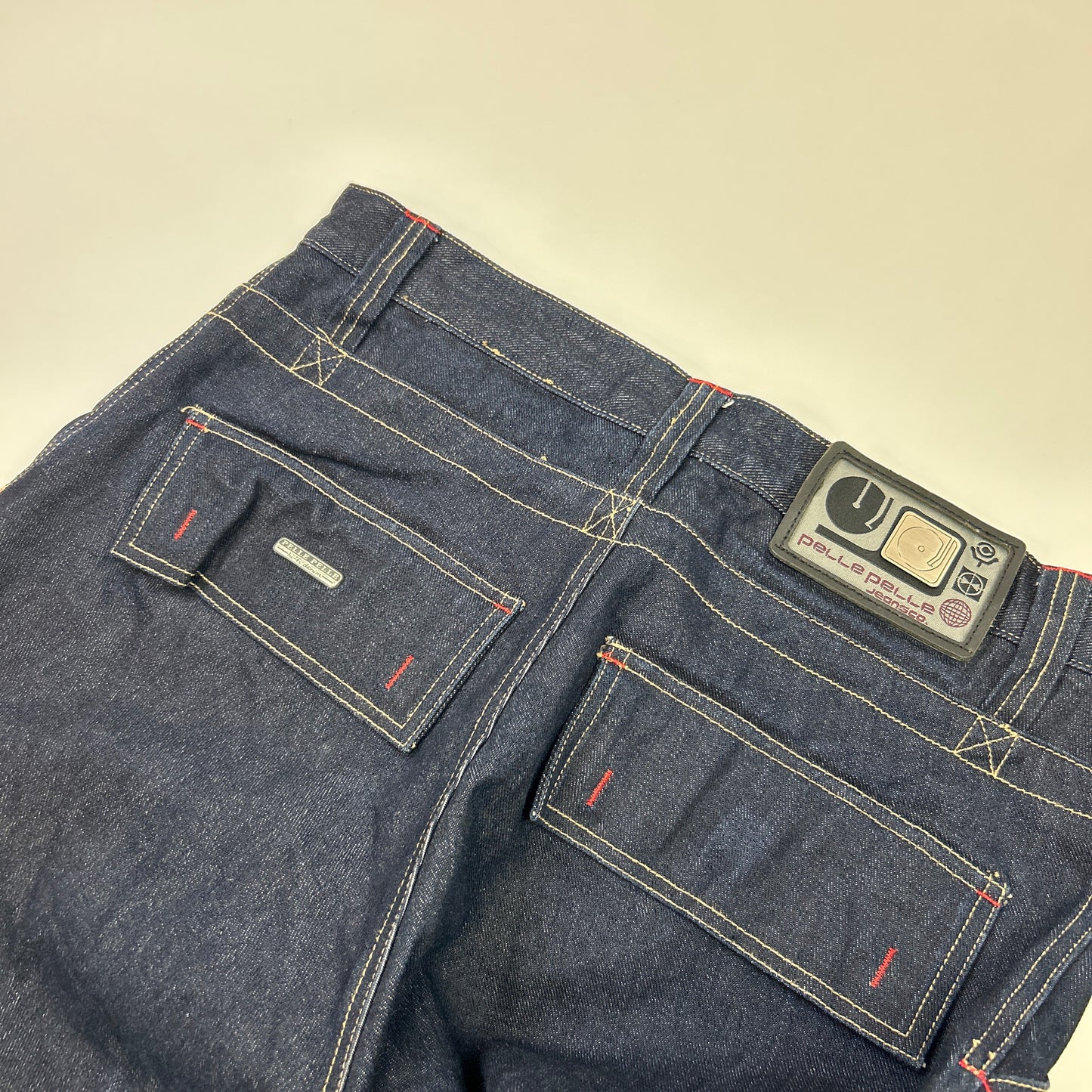 Pelle Pelle Jeans/Jorts (34)