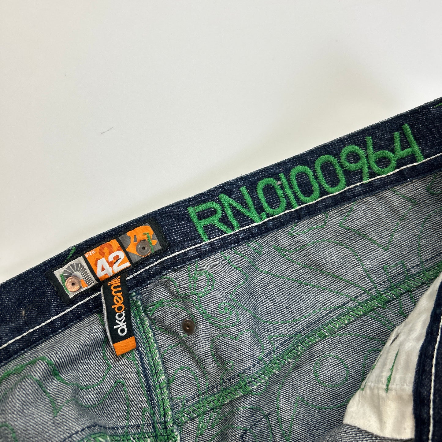 Akademiks Jeans (42)