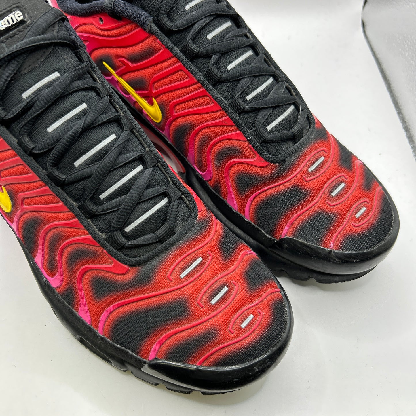 Nike Supreme Tn (UK 9)