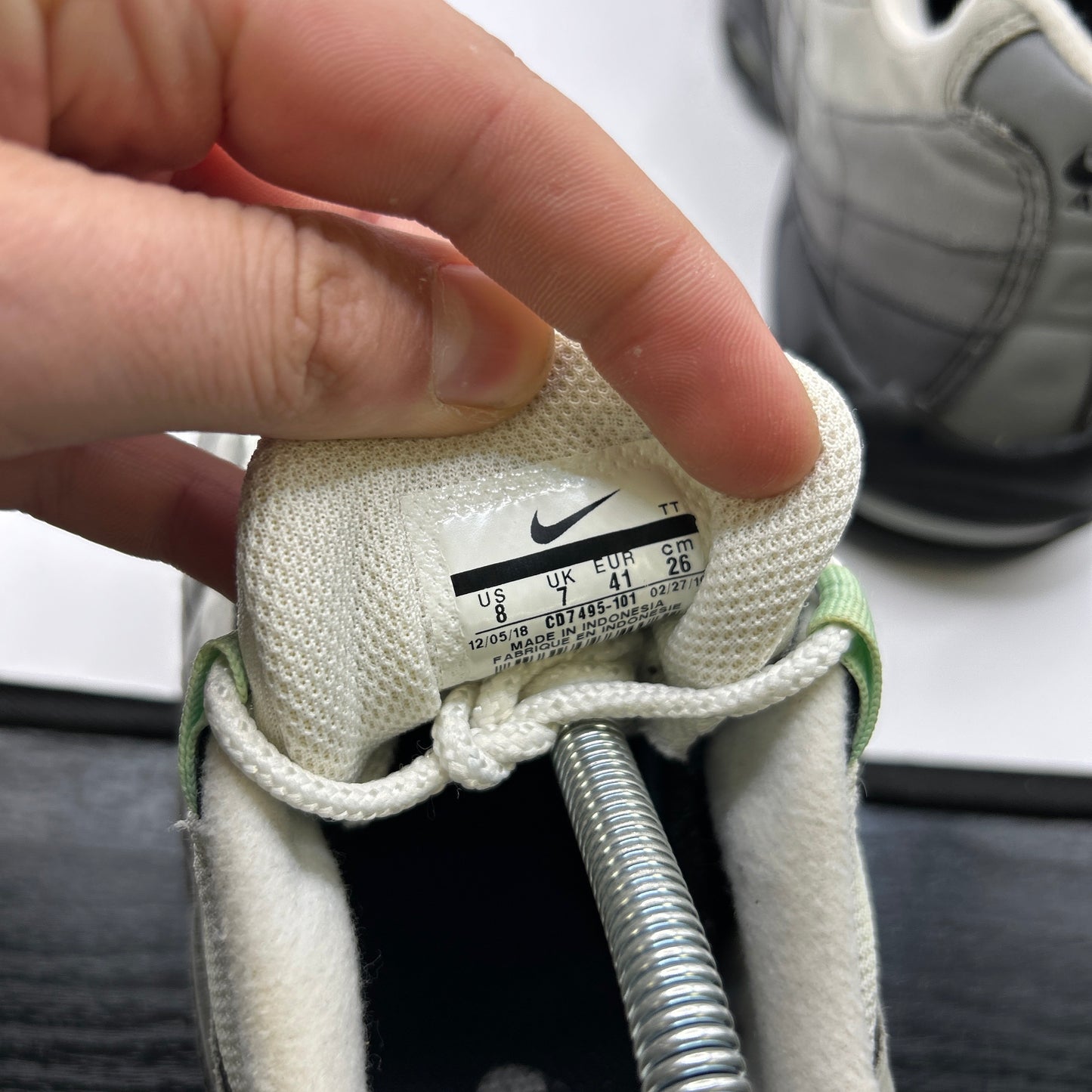 Nike Fresh Mint 95s (UK 7)