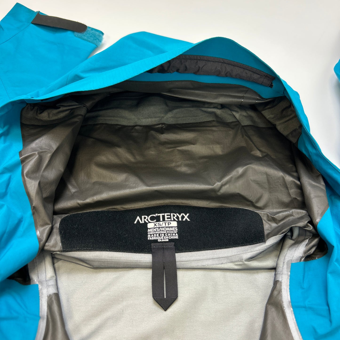 Arcteryx Beta SL Jacket (XS)