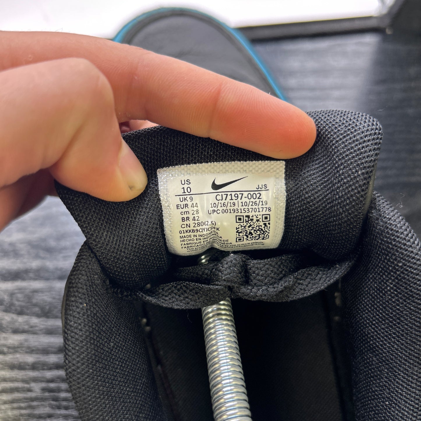 Nike Undefeated 90s (UK 9)