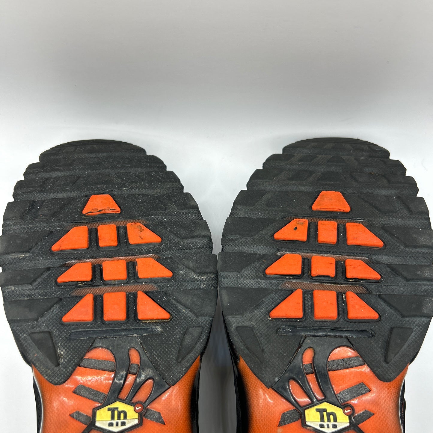 Nike Total Orange Tn (UK 8.5)