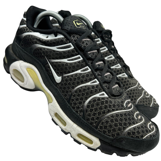 Nike Black Sail Tn (UK 8)