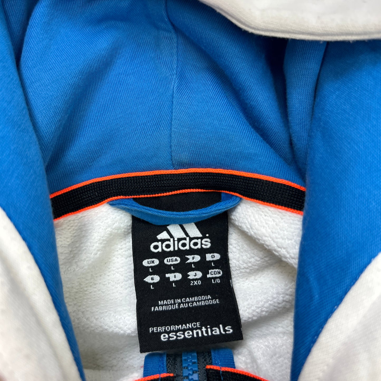 Adidas Essentials Hoodie (L)