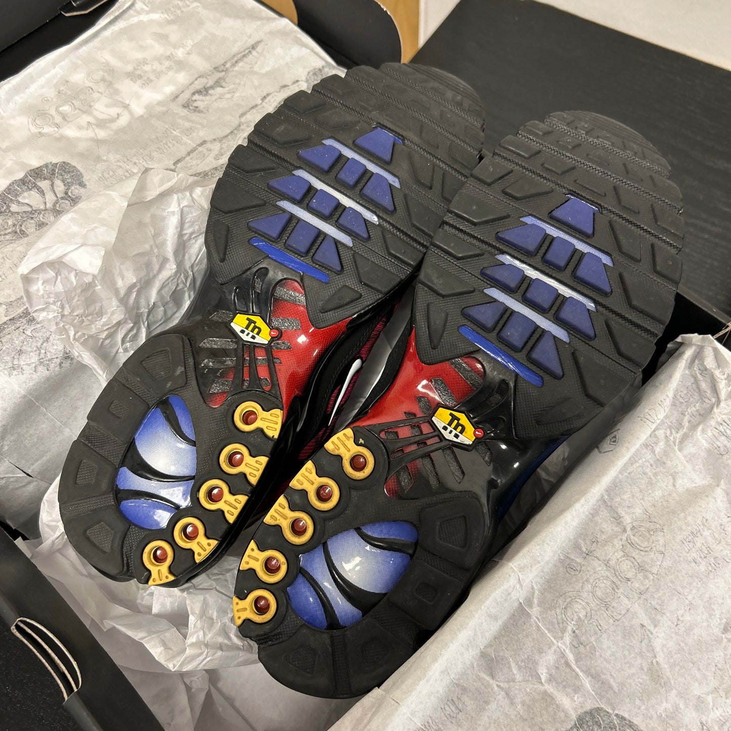 Nike Anniversary Tn (UK 10)