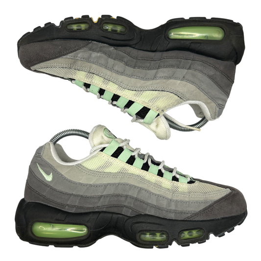Nike Fresh Mint 95s (UK 6)