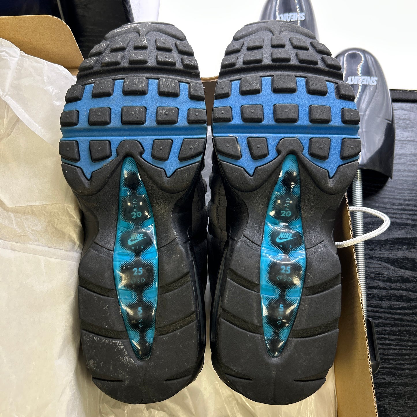 Nike Crystal Blue 95s (UK 7)