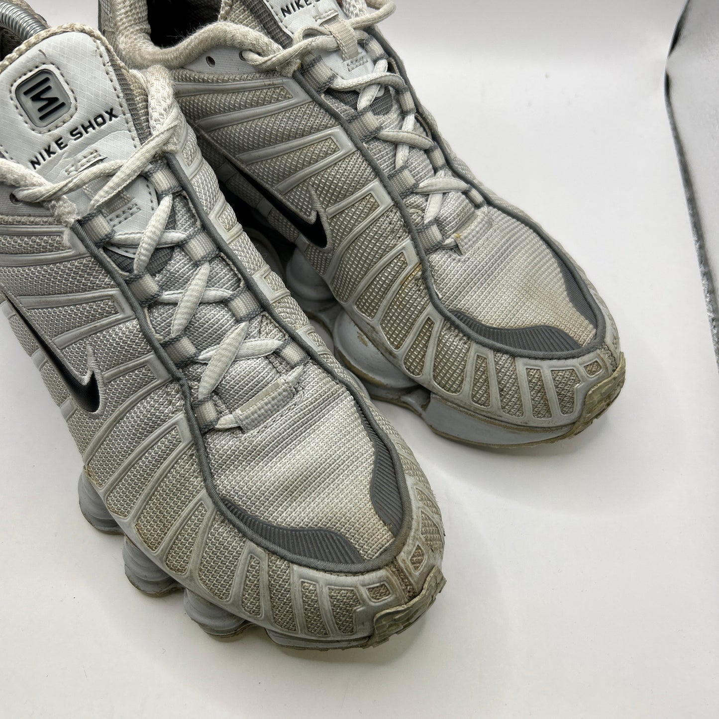 Nike Pure Platinum Shox (UK 7)