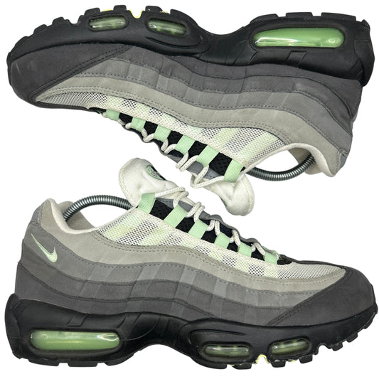 Nike Fresh Mint 95s (UK 9)