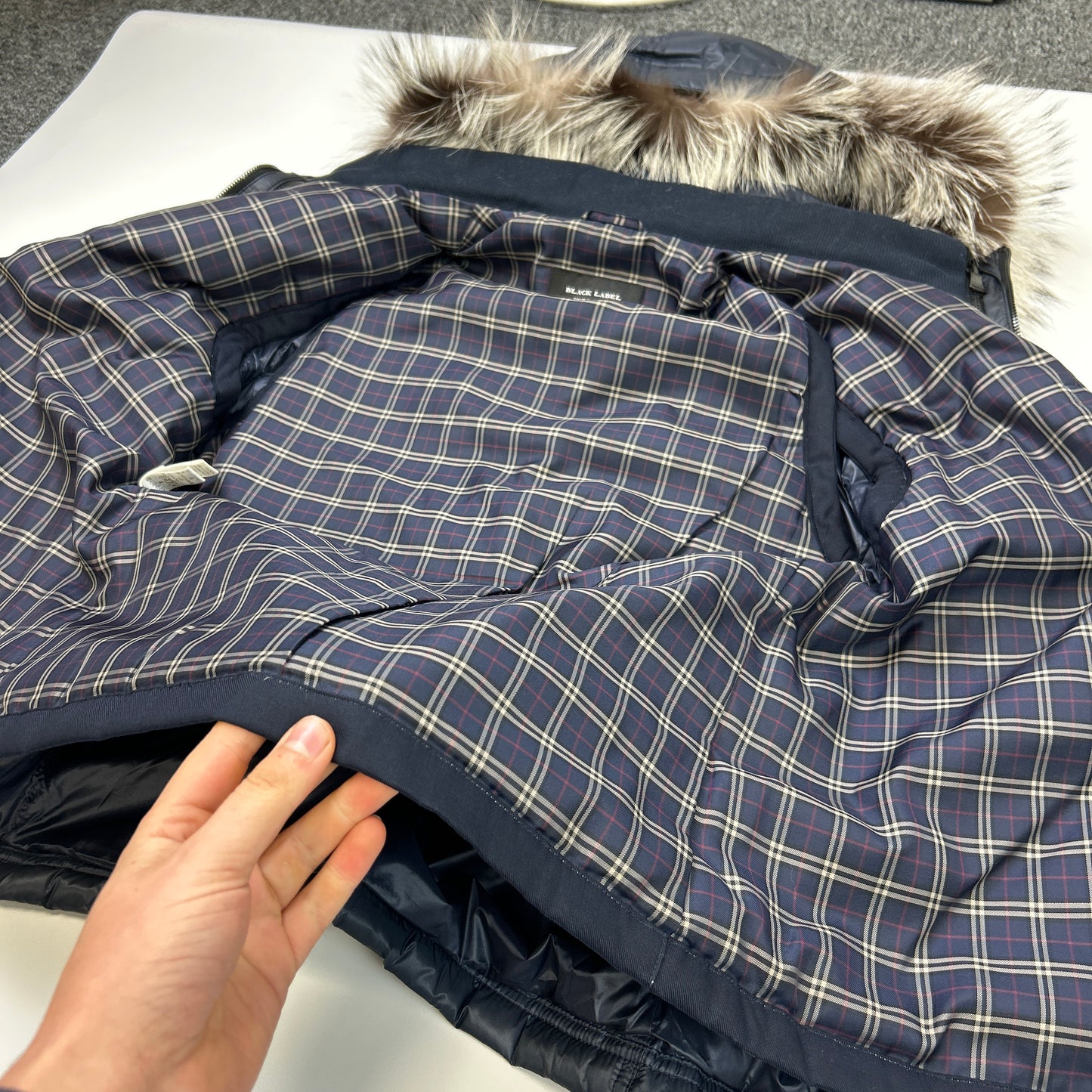 Burberry Fur Puffer (M)