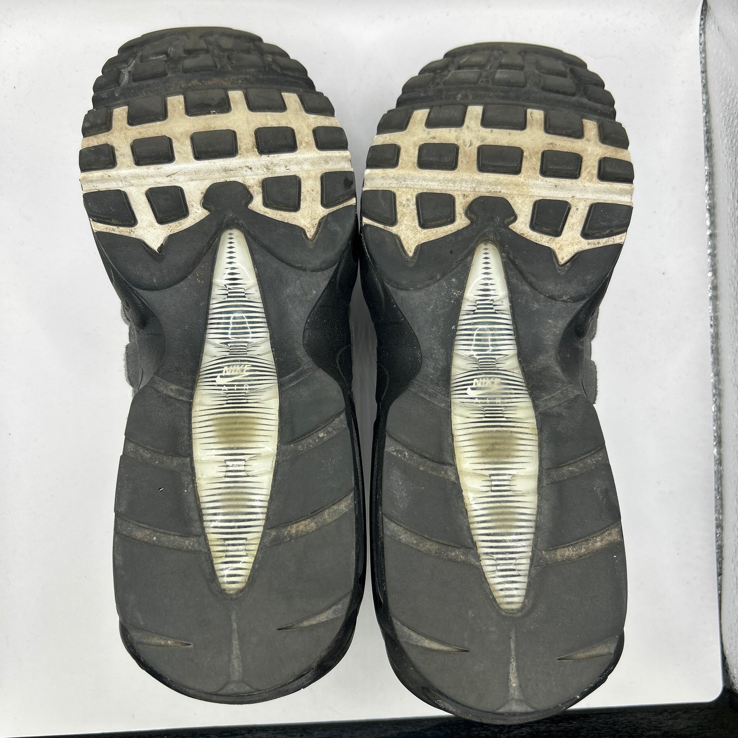 Nike Grey Jewel 95s (UK 9)