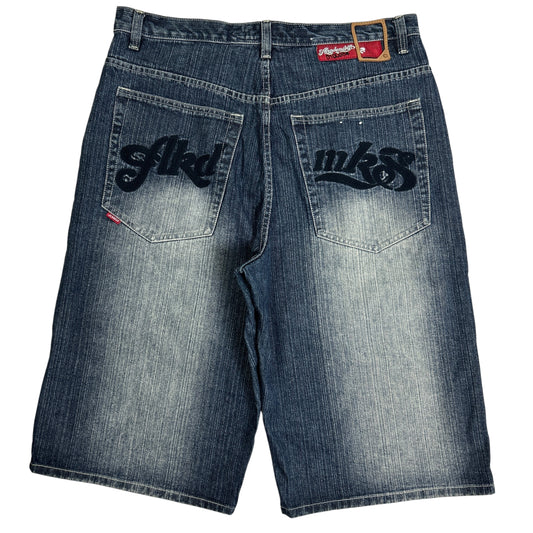 Akademiks Jorts (38)