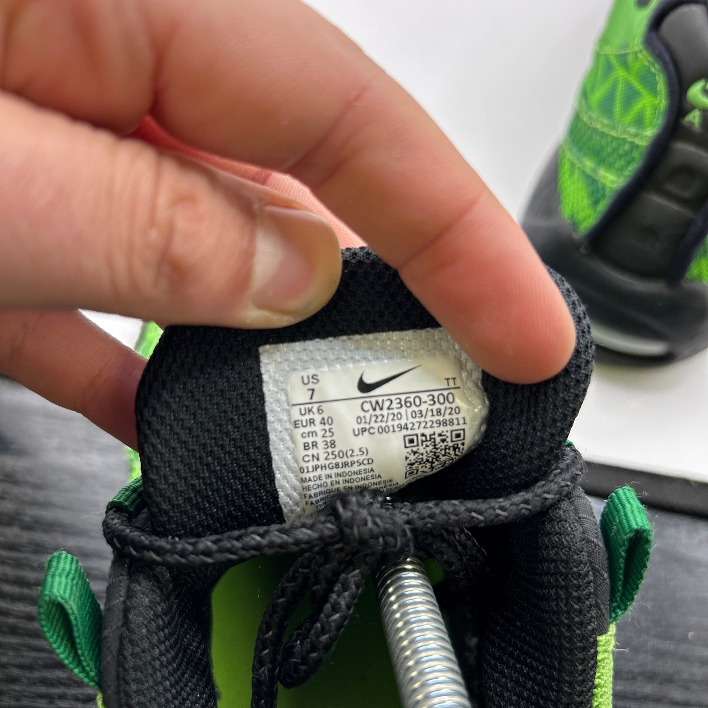 Nike Nigeria 95s (UK 6)