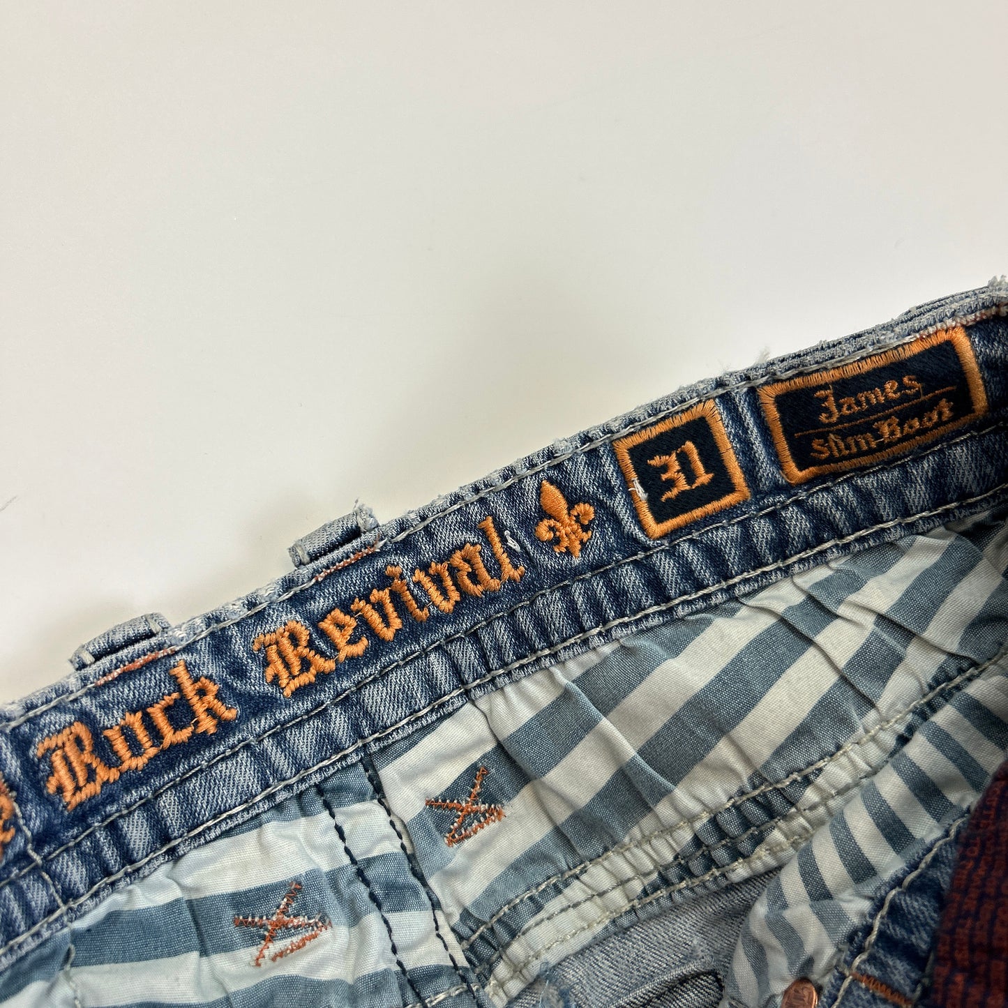 Rock Revival Jeans (31)
