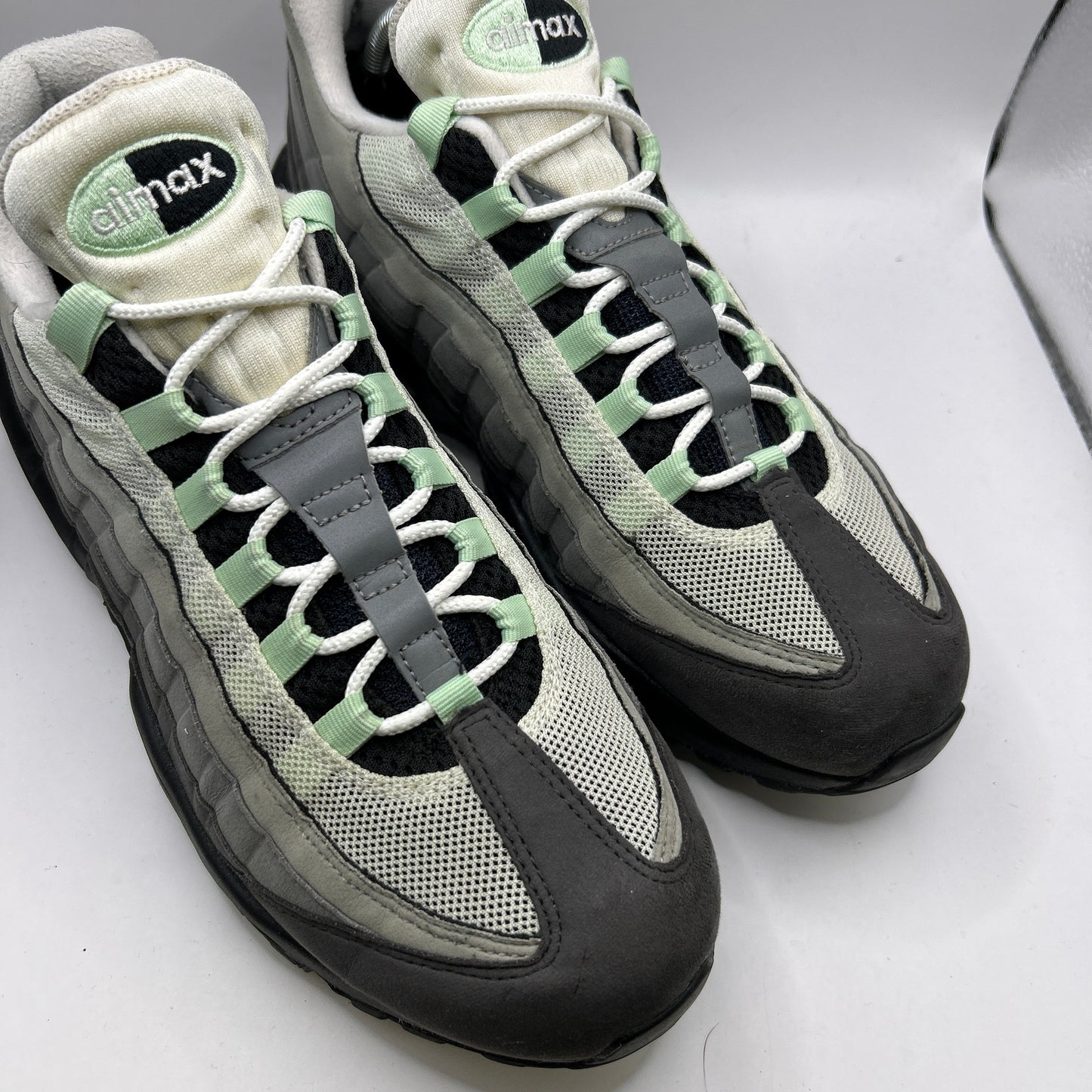 Nike Fresh Mint 95s (UK 9.5)