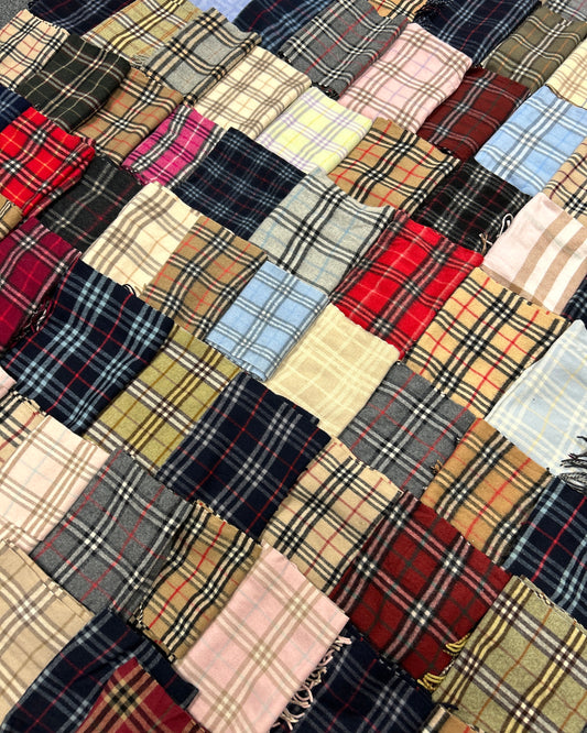 MYSTERY BURBERRY SCARF