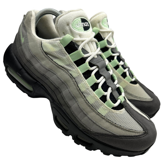 Nike Fresh Mint 95s (UK 7)