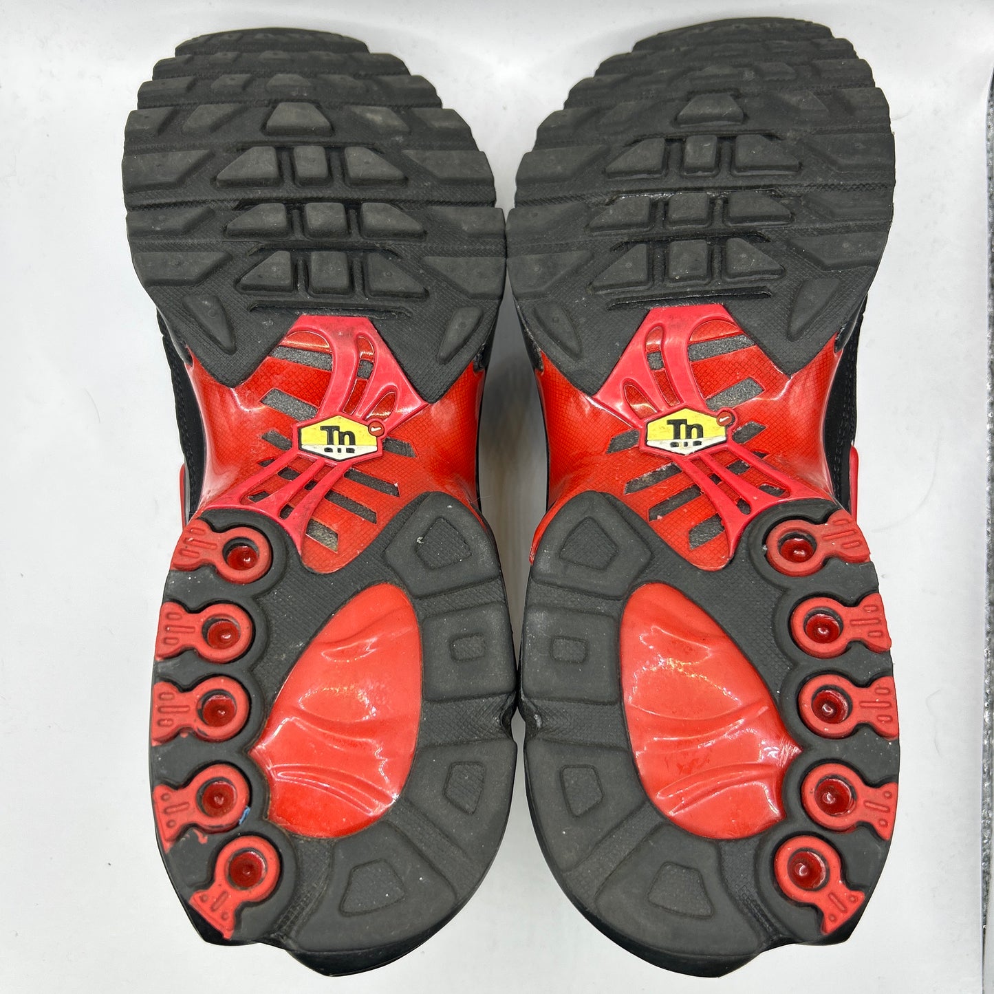 Nike Bred Tn (UK 9.5)