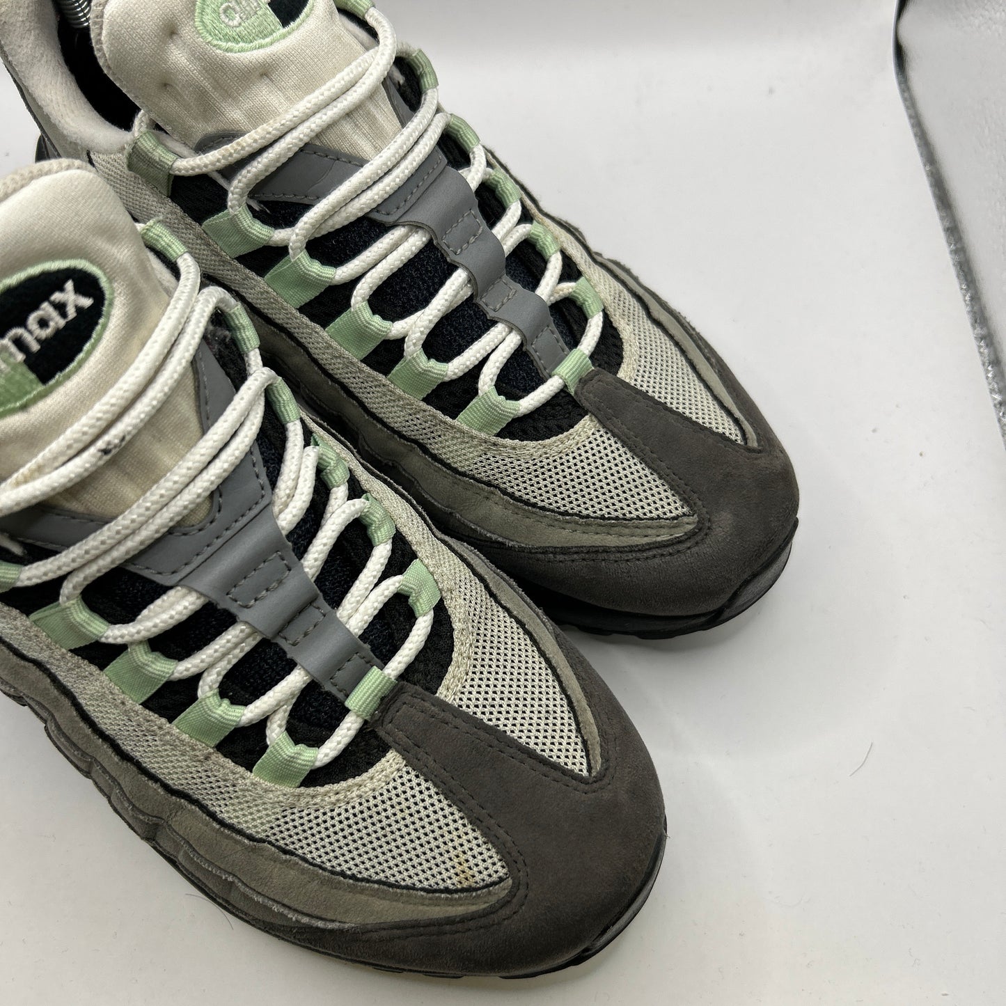 Nike Fresh Mint 95s (UK 7)