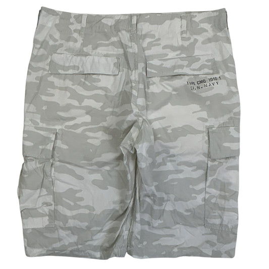 Avirex Camo Shorts (XL)