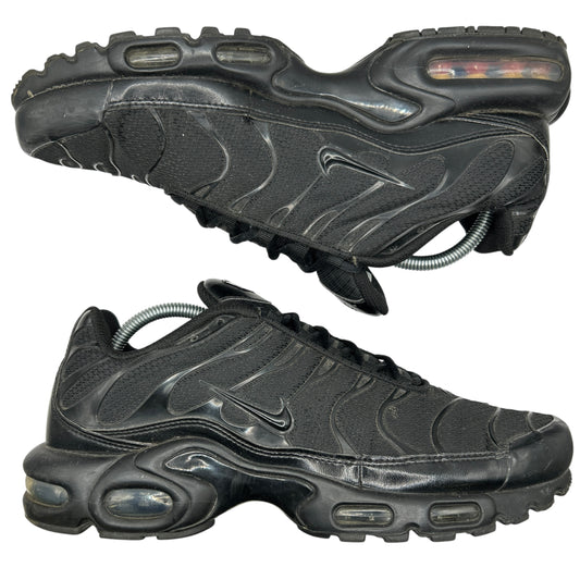 Nike Triple Black Tn (UK 9)