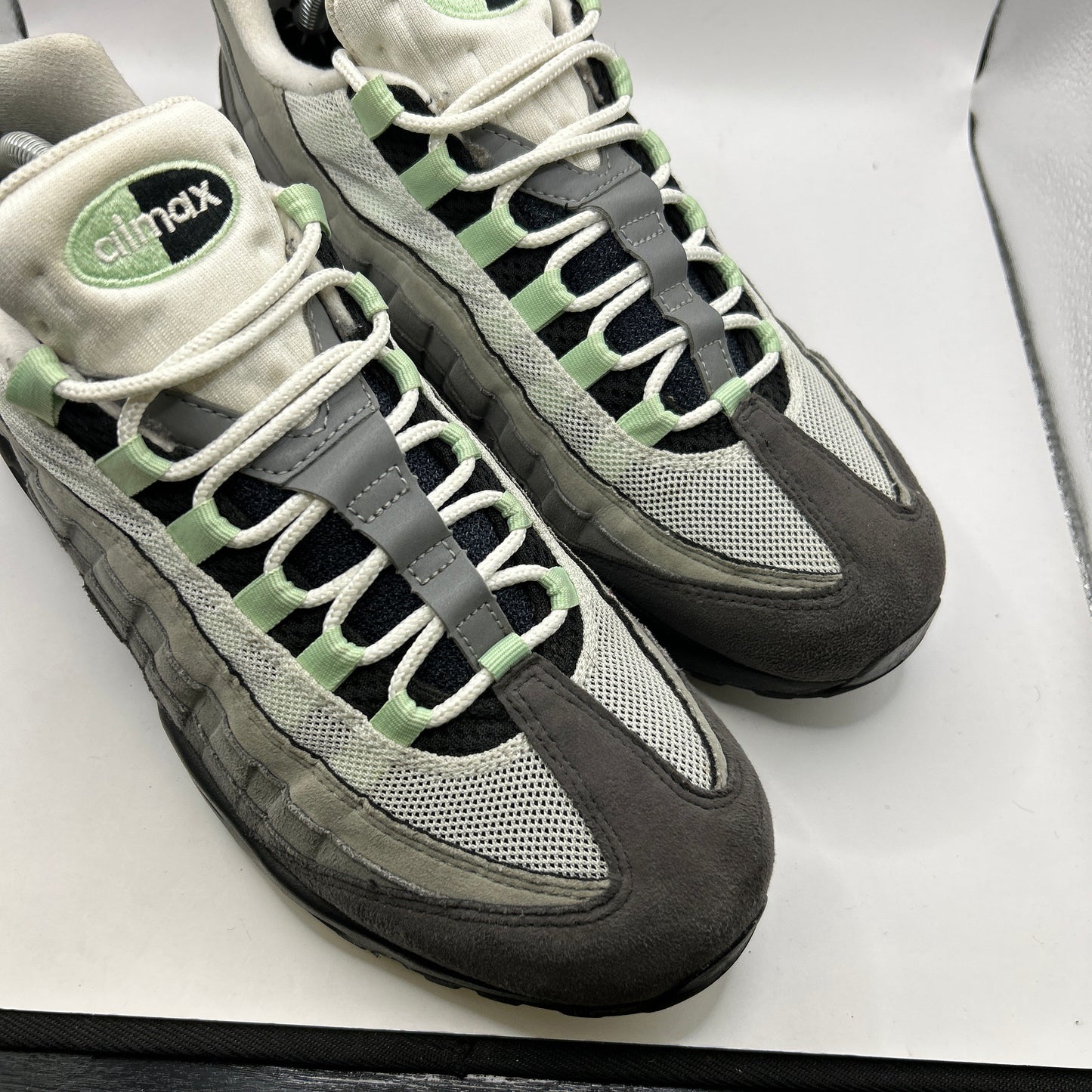 Nike Fresh Mint 95s (UK 9)