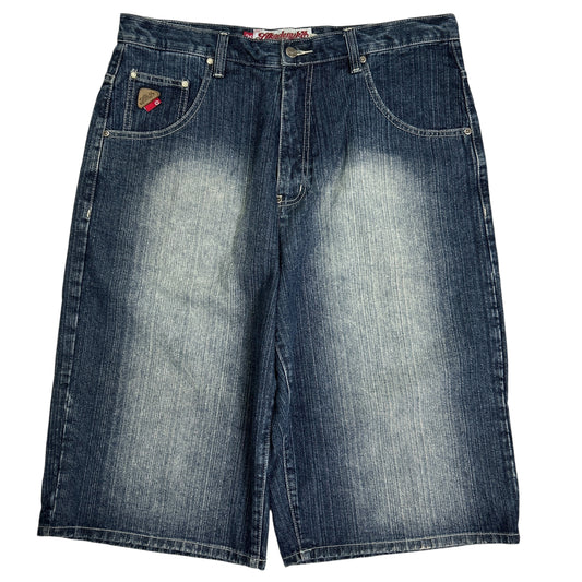 Akademiks Jorts (38)