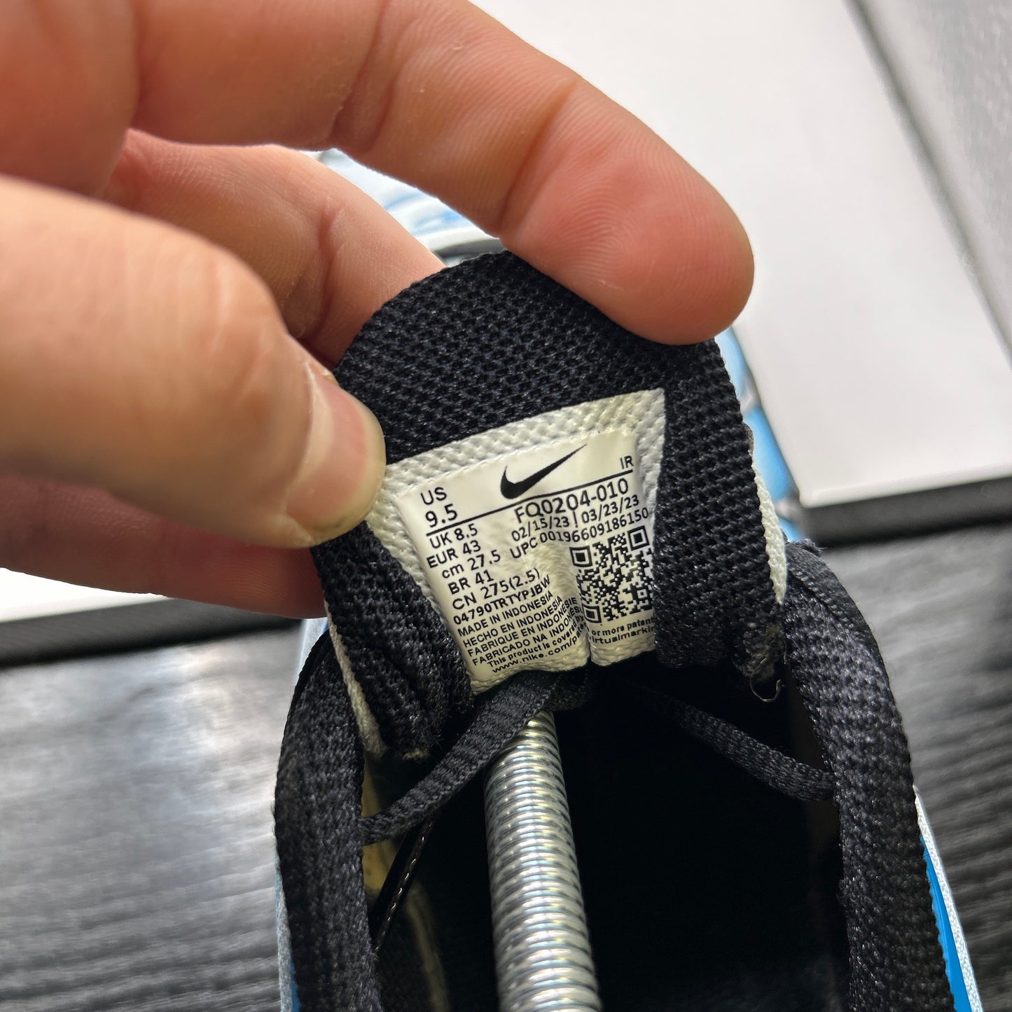 Nike Neptune Tn (UK 8.5)