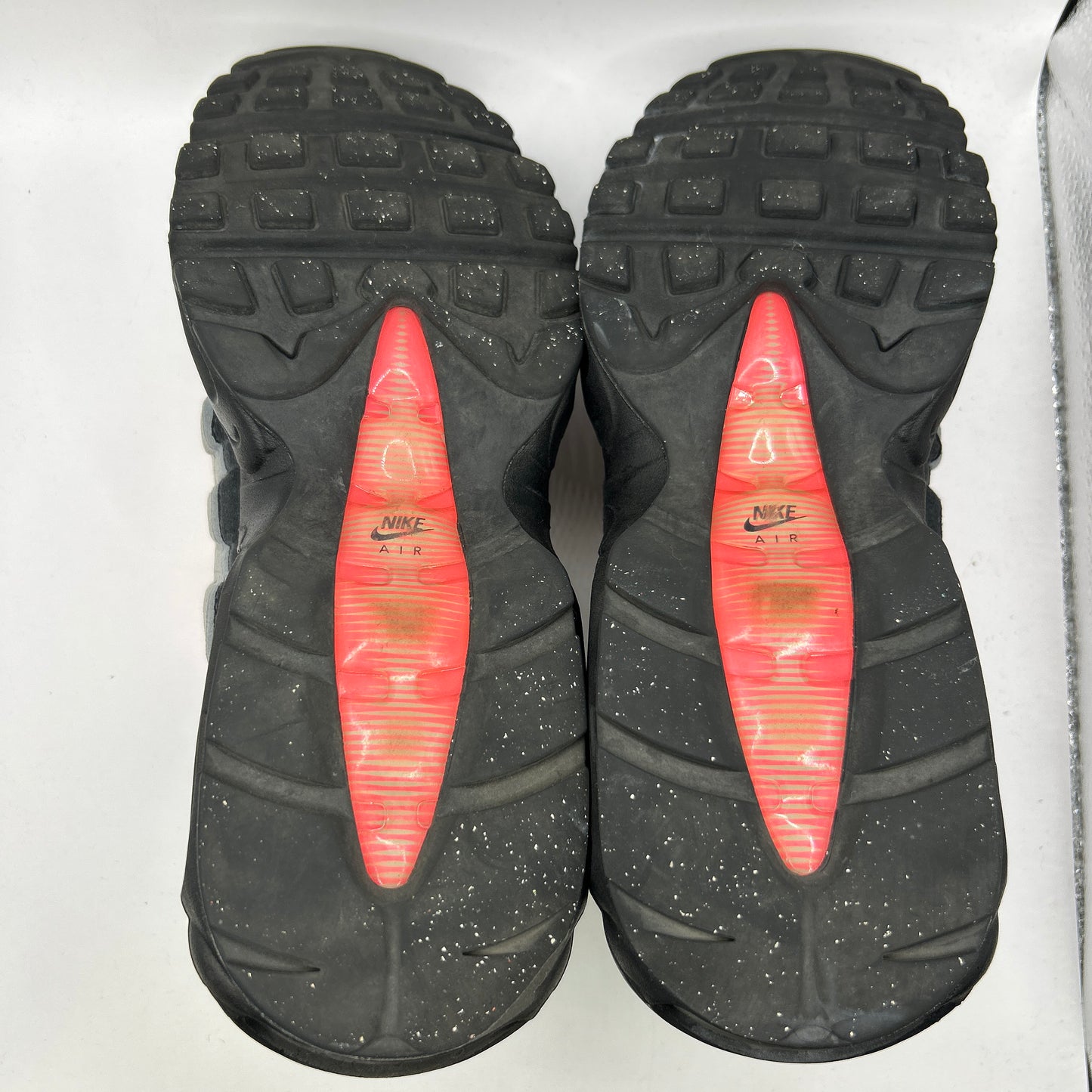 Nike Solar Red 95s (UK 9.5)