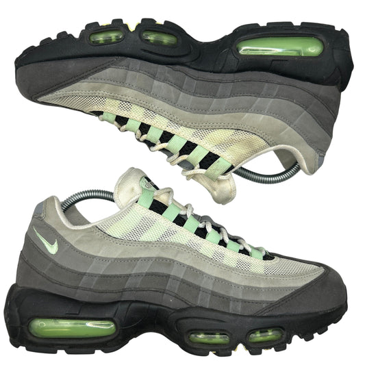 Nike Fresh Mint 95s (UK 7.5)