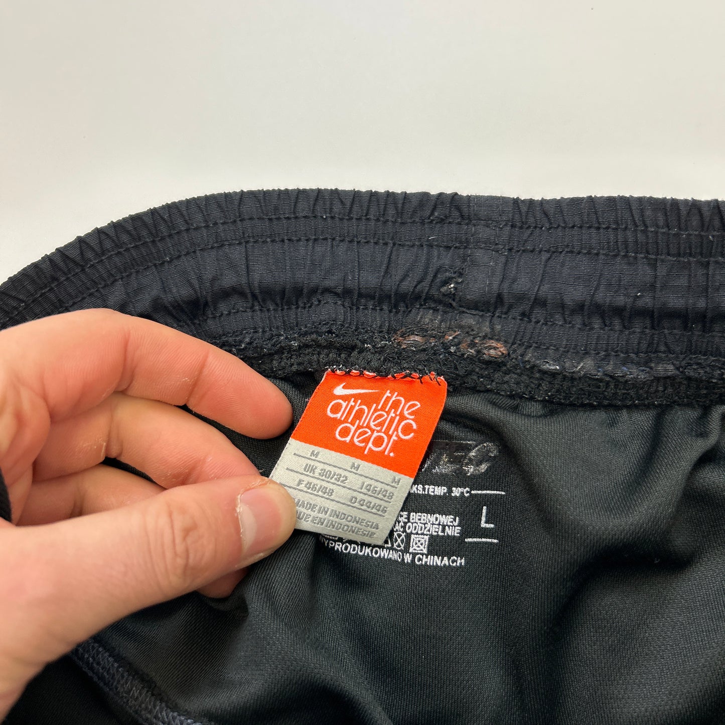 Nike Air Track Pants (M)