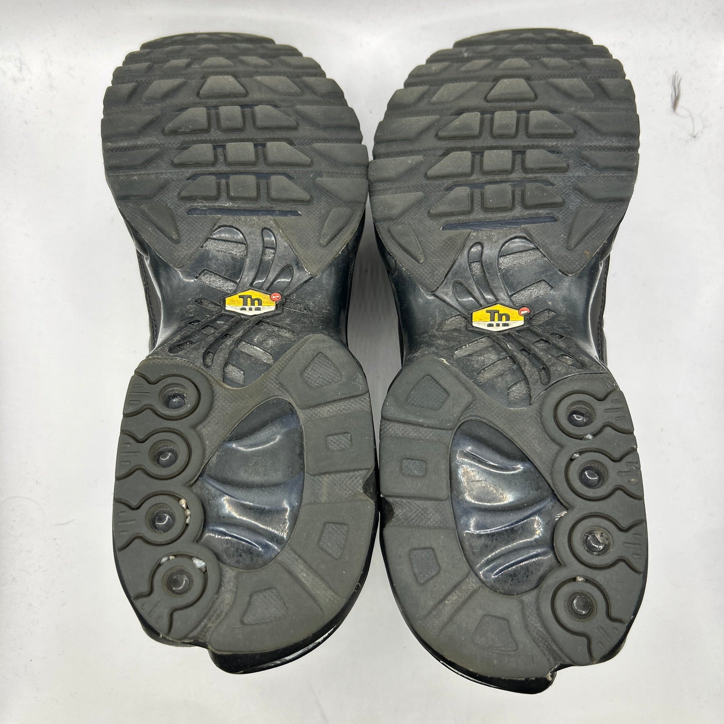 Nike ACW Tn (UK 7.5)