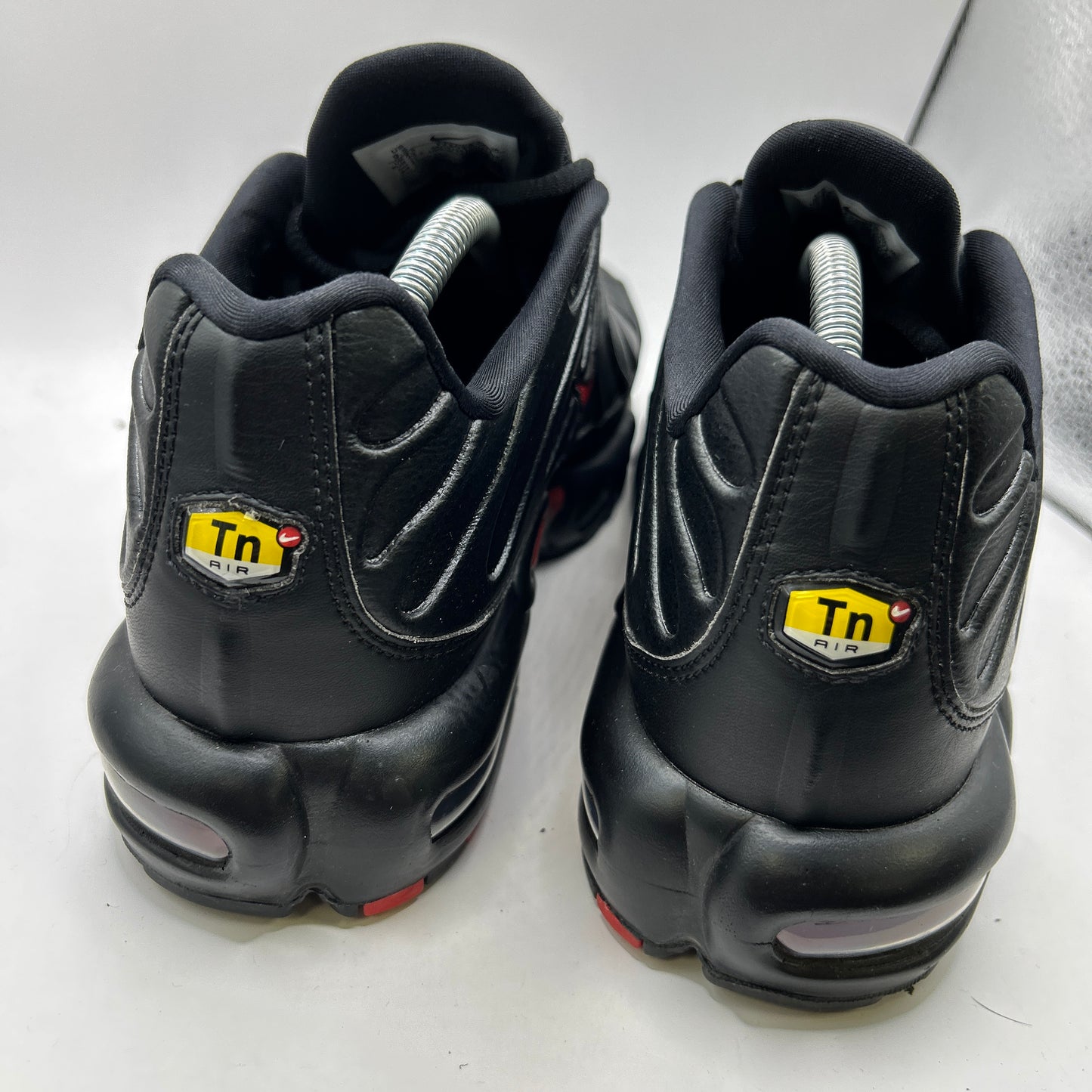Nike Premium Black Tn (UK 8.5)