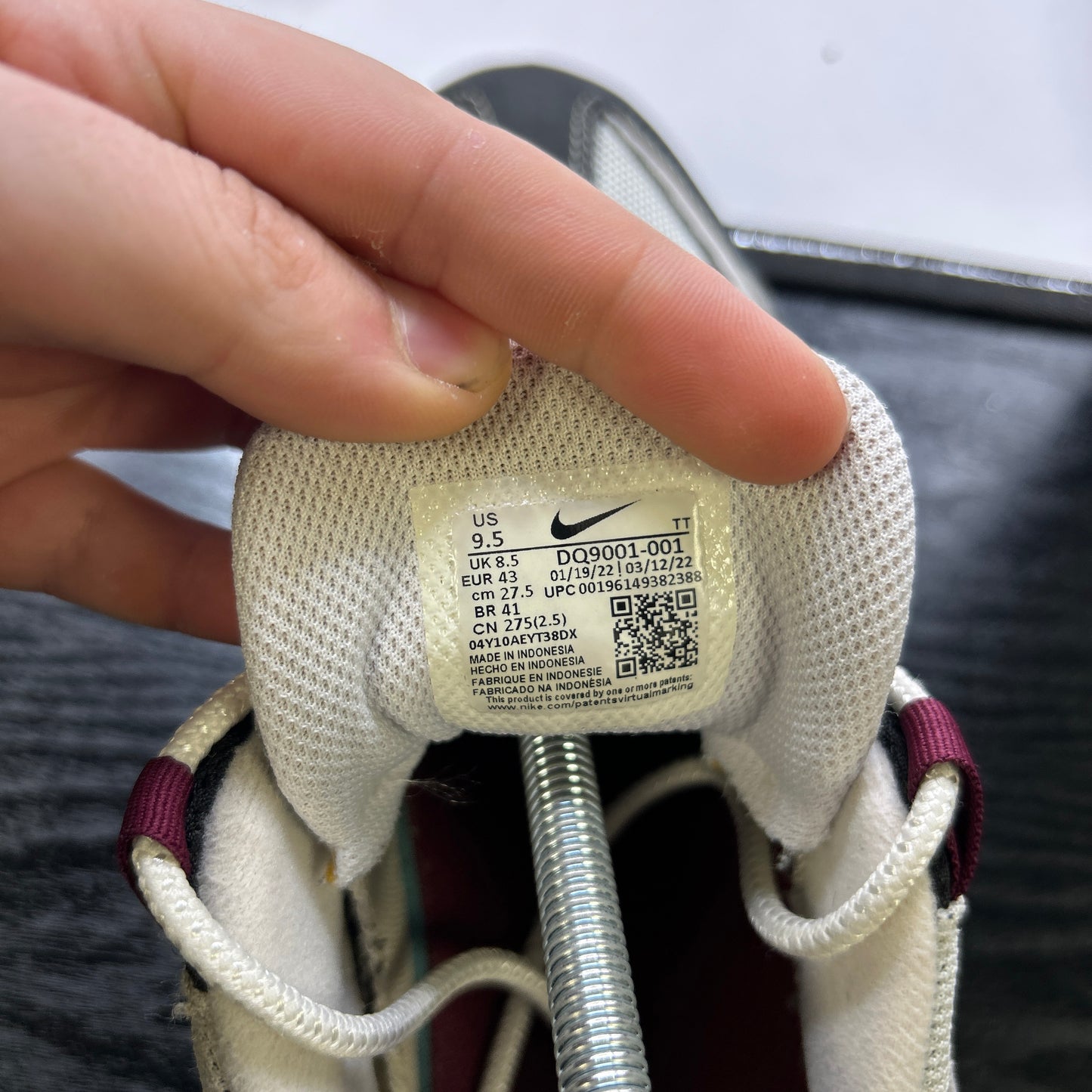 Nike Beetroot 95s (UK 8.5)