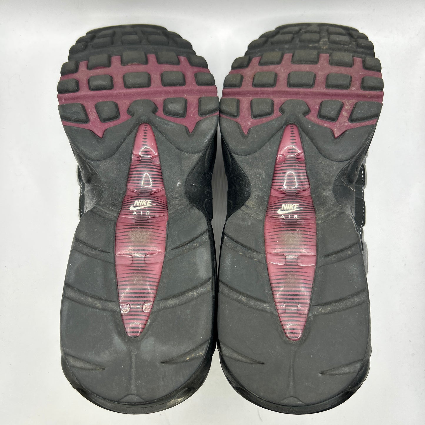 Nike Beetroot 95s (UK 8.5)